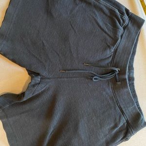 Men’s theory shorts medium